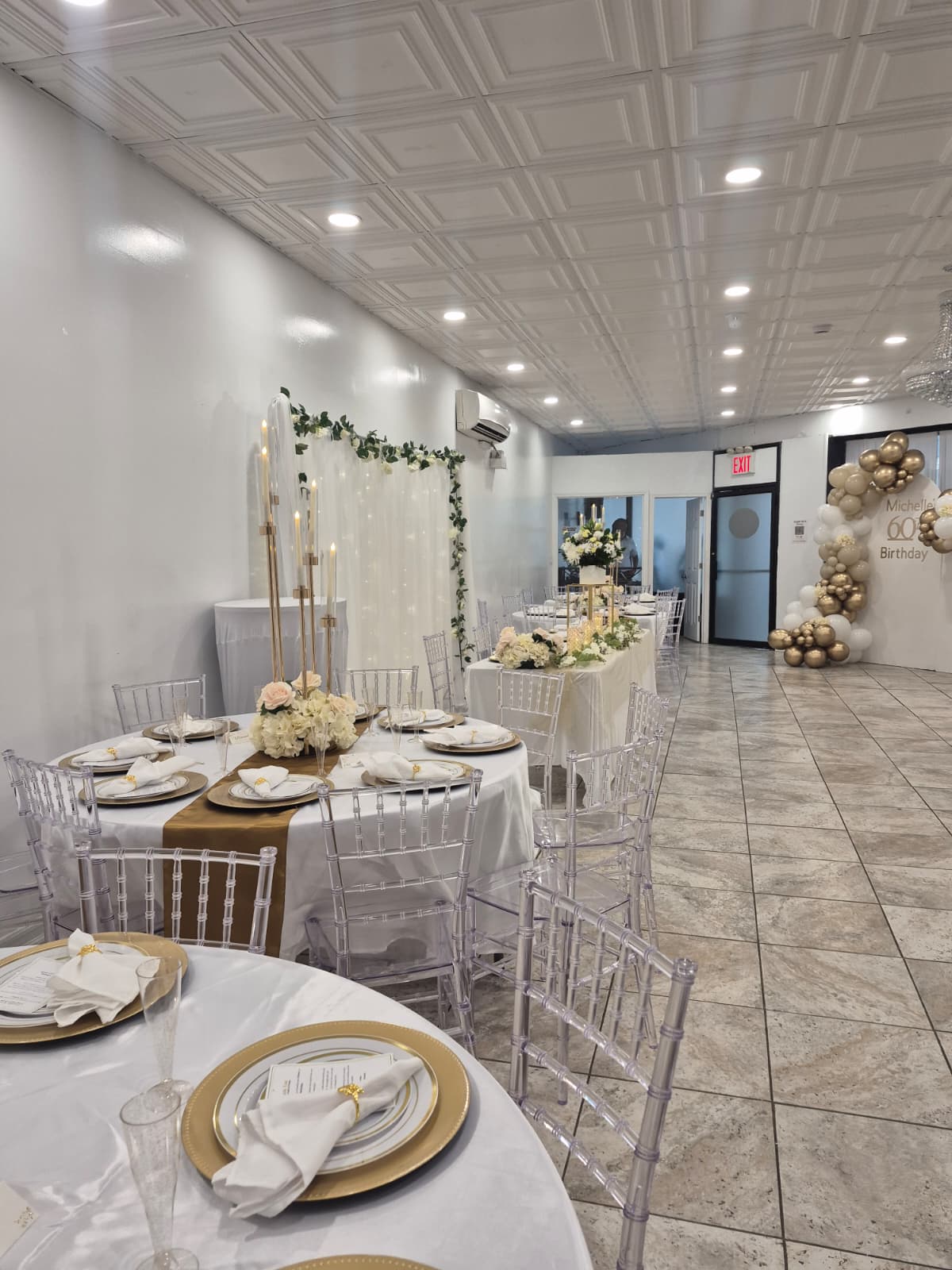Ivory & Gold Wedding Reception Styling — Weddings